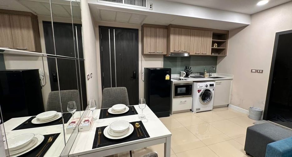 For sale 1 Beds condo in Bang Lamung, Chonburi