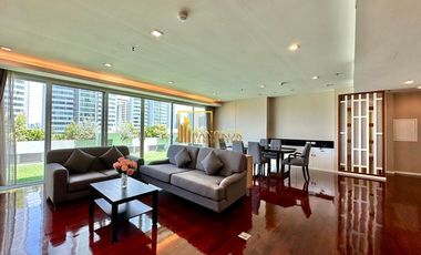 Apartamento con servicios en alquiler de 3 habitaciones en Khlong Toei, Bangkok