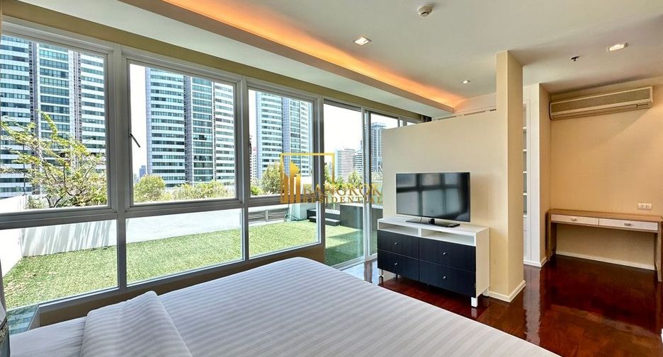 Apartamento con servicios en alquiler de 3 habitaciones en Khlong Toei, Bangkok