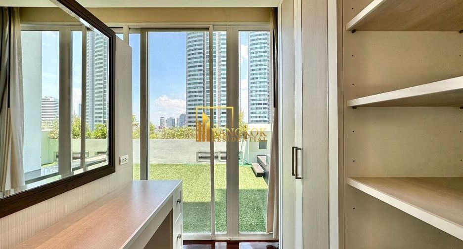 Apartamento con servicios en alquiler de 3 habitaciones en Khlong Toei, Bangkok