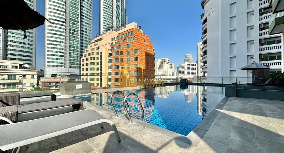 Apartamento con servicios en alquiler de 3 habitaciones en Khlong Toei, Bangkok