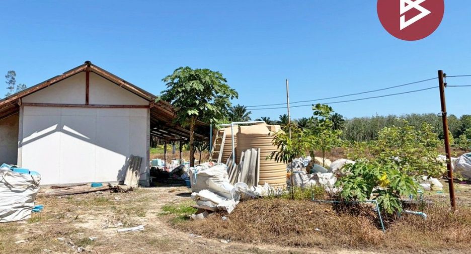 Продажа Участок в Sichon, Nakhon Si Thammarat