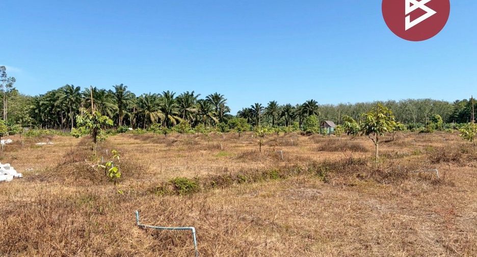 Продажа Участок в Sichon, Nakhon Si Thammarat
