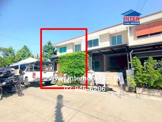 Casa adosada en venta de 3 habitaciones en Mueang Pathum Thani, Pathum Thani