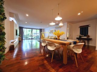 For rent 4 bedrooms condo in Pathum Wan, Bangkok