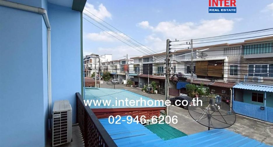Reihenhaus zum Kauf mit 3 Zimmer in Krathum Baen, Samut Sakhon