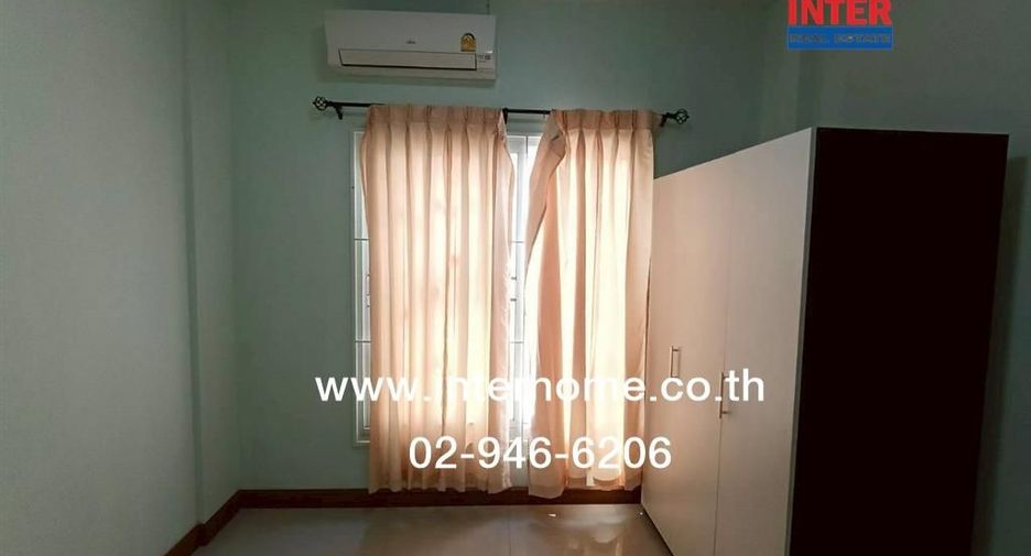 Reihenhaus zum Kauf mit 3 Zimmer in Krathum Baen, Samut Sakhon