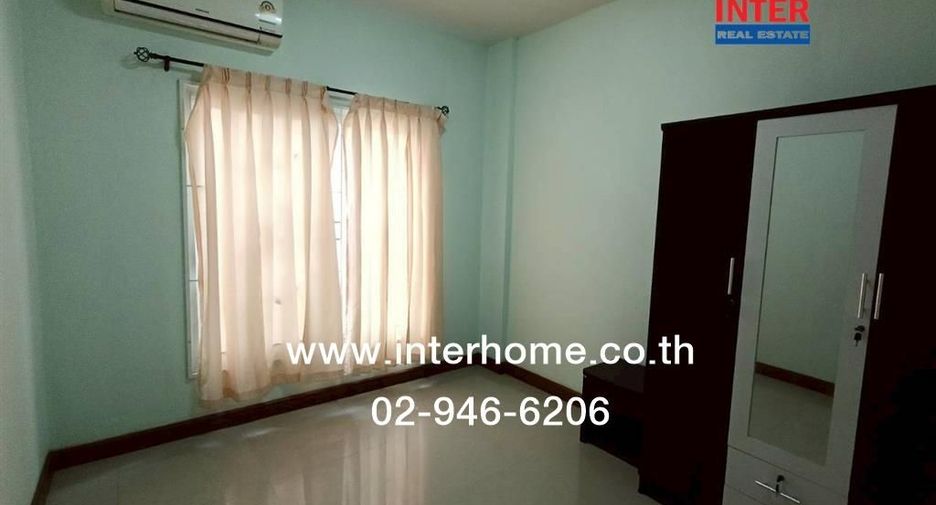 Reihenhaus zum Kauf mit 3 Zimmer in Krathum Baen, Samut Sakhon