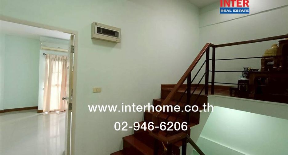 Reihenhaus zum Kauf mit 3 Zimmer in Krathum Baen, Samut Sakhon