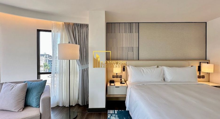 Apartamento con servicios en alquiler de 3 habitaciones en Khlong Toei, Bangkok