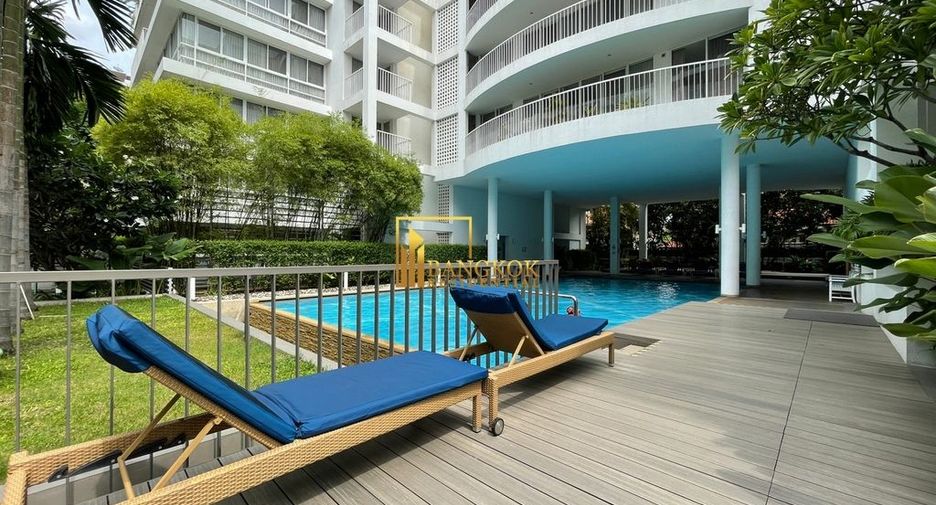 For rent 4 bedrooms apartment in Watthana, Bangkok