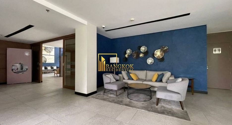 For rent 4 bedrooms apartment in Watthana, Bangkok