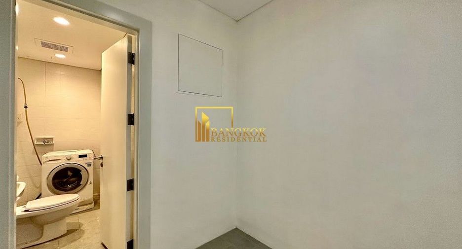 For rent 4 bedrooms apartment in Watthana, Bangkok