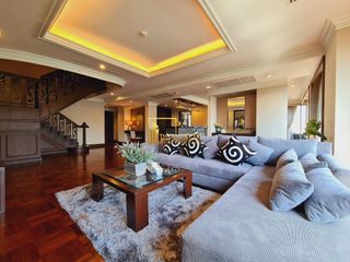 For rent 4 ベッドルーム apartment in Pathum Wan, Bangkok