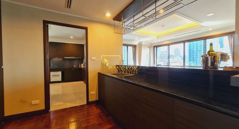 Apartment zur Miete mit 4 Zimmer in Pathum Wan, Bangkok
