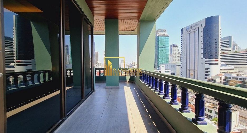 Apartment zur Miete mit 4 Zimmer in Pathum Wan, Bangkok