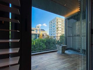 For rent 3 bedrooms condo in Yan Nawa, Bangkok