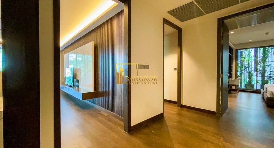 For rent 3 bedrooms condo in Yan Nawa, Bangkok