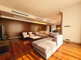 À louer 4 chambres appartement à Khlong Toei, Bangkok
