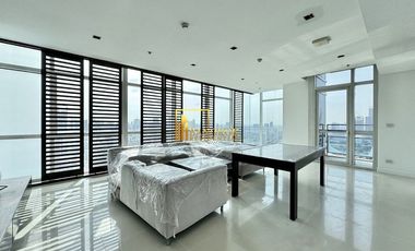 Wohnung zur Miete mit 3 Zimmer in Pathum Wan, Bangkok