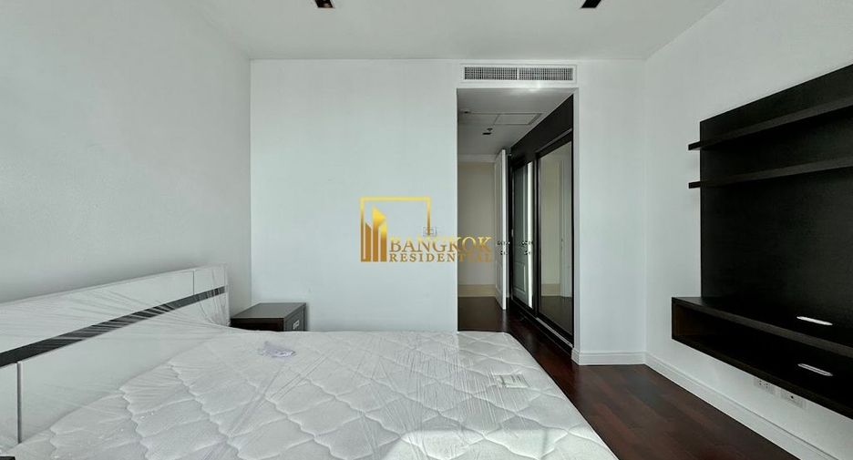 For rent 3 ベッドルーム condo in Pathum Wan, Bangkok