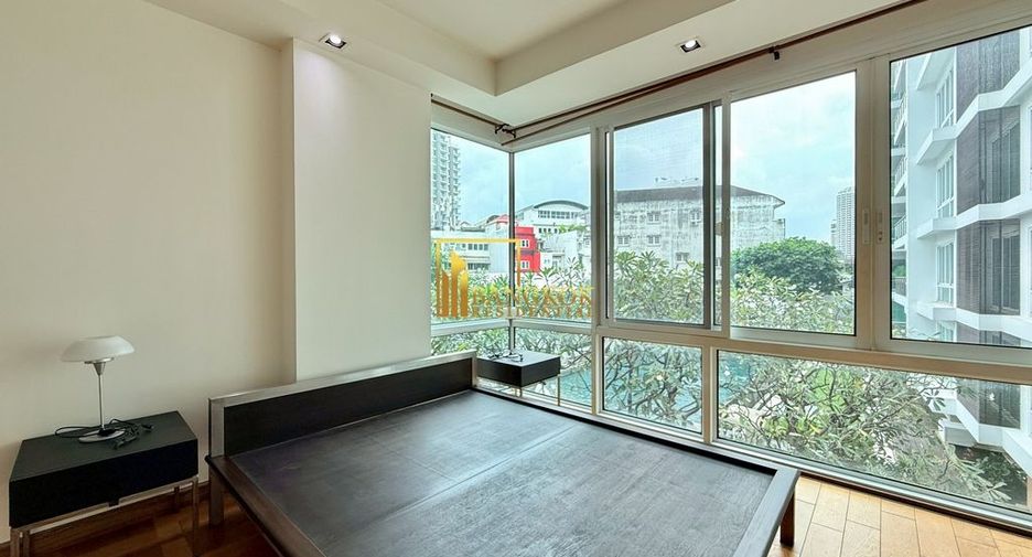 Condo en alquiler de 4 habitaciones en Khlong Toei, Bangkok