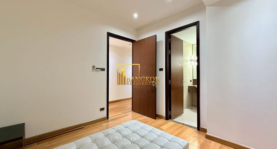 Condo en alquiler de 4 habitaciones en Khlong Toei, Bangkok