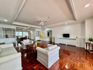 For rent 3 ベッドルーム apartment in Khlong Toei, Bangkok