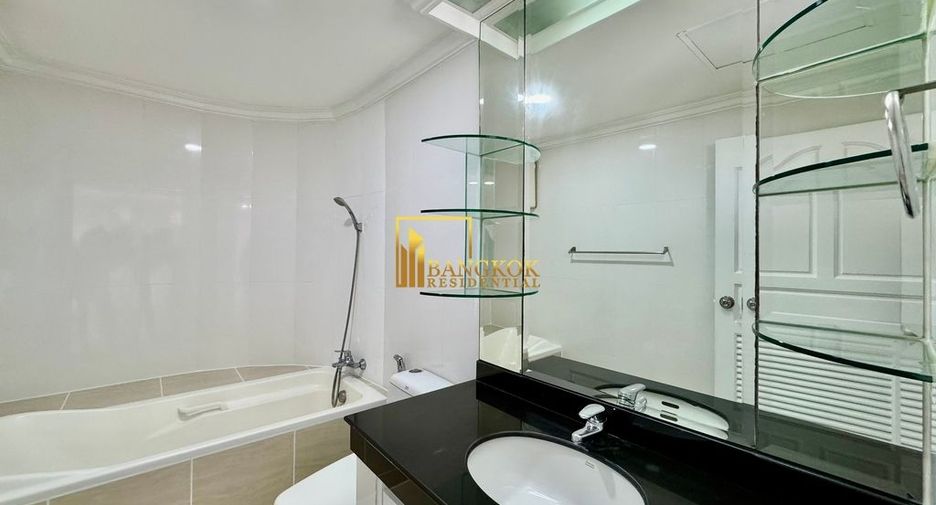 À louer 3 chambres appartement à Khlong Toei, Bangkok