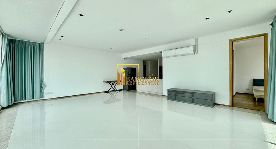 Wohnung zur Miete und zum Kauf mit 3 Zimmer in Sathon, Bangkok