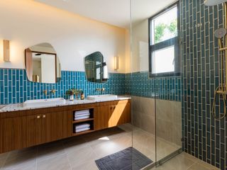 For sale 4 bedrooms condo in Kathu, Phuket