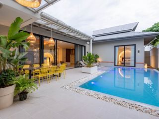 For sale 4 bedrooms condo in Kathu, Phuket