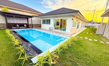 For sale 3 bedrooms villa in Bang Lamung, Chonburi