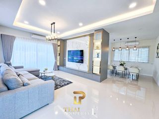 For sale 3 ベッドルーム villa in Bang Lamung, Chonburi