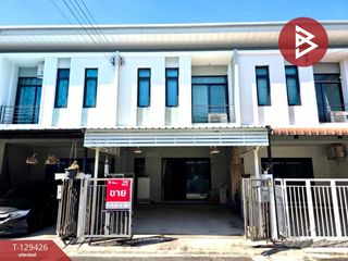 For sale 3 bedrooms townhouse in Mueang Chon Buri, Chonburi