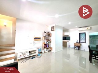 For sale 3 bedrooms townhouse in Mueang Chon Buri, Chonburi