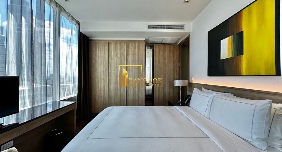 For rent 2 bedrooms serviced apartment in Watthana, Bangkok