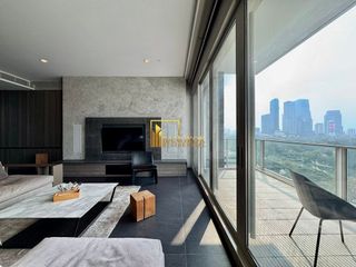 À louer 2 chambres condo à Pathum Wan, Bangkok