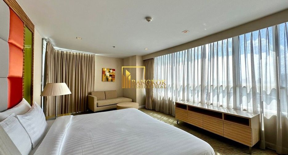 For rent 3 ベッドルーム serviced apartment in Pathum Wan, Bangkok