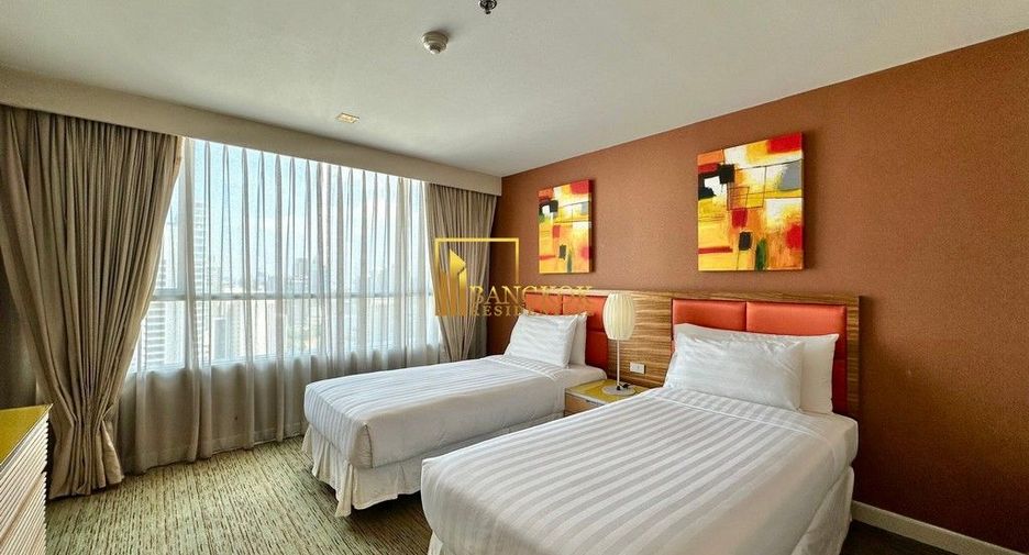 For rent 3 ベッドルーム serviced apartment in Pathum Wan, Bangkok