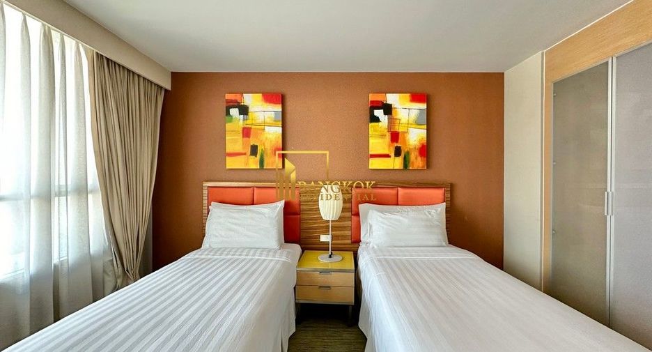 For rent 3 ベッドルーム serviced apartment in Pathum Wan, Bangkok