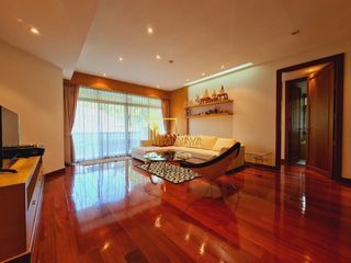 Wohnung zur Miete mit 3 Zimmer in Watthana, Bangkok
