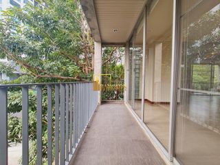 出租 4 卧室 公寓式住宅 在 Khlong Toei, 曼谷