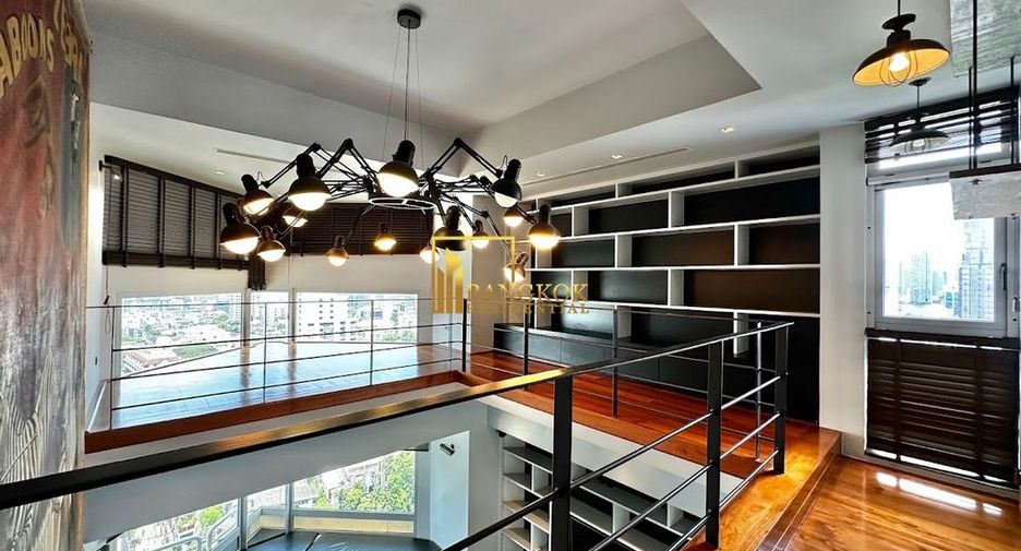 À louer 3 chambres condo à Watthana, Bangkok