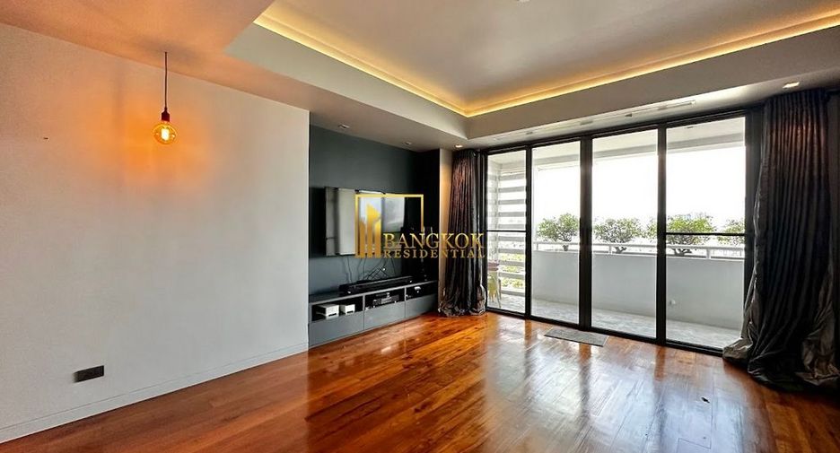 À louer 3 chambres condo à Watthana, Bangkok