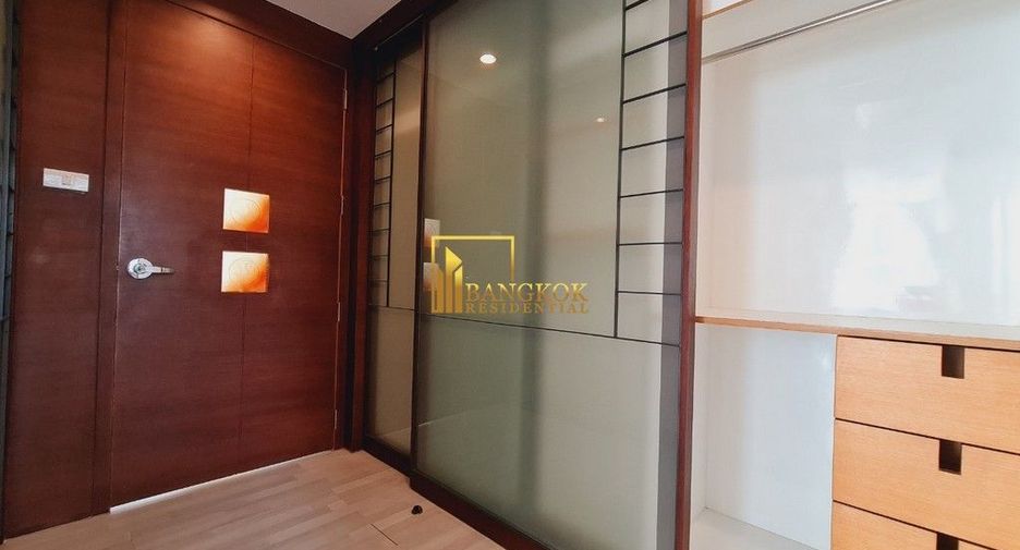 Wohnung zur Miete mit 3 Zimmer in Pathum Wan, Bangkok
