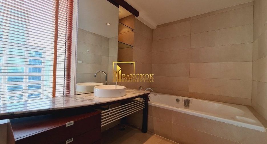 Wohnung zur Miete mit 3 Zimmer in Pathum Wan, Bangkok