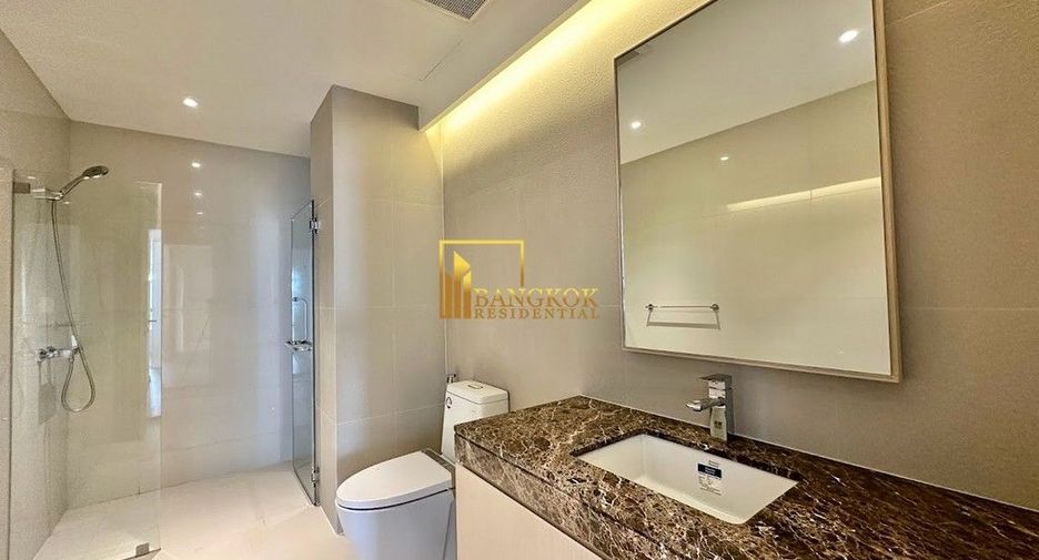 À louer 4 chambres condo à Watthana, Bangkok