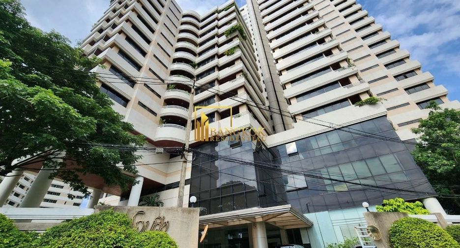À louer 3 chambres condo à Khlong Toei, Bangkok