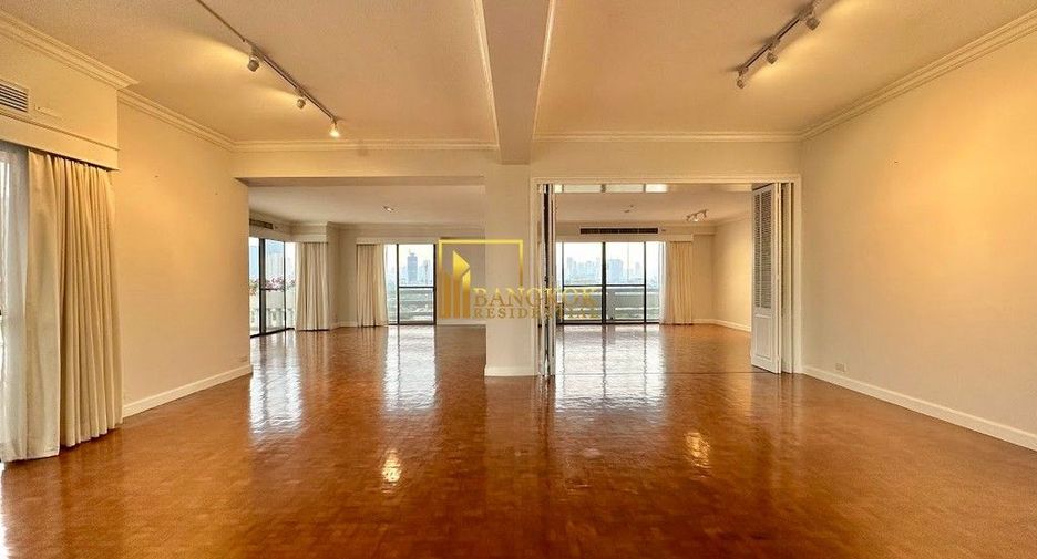 For rent 3 ベッドルーム apartment in Sathon, Bangkok